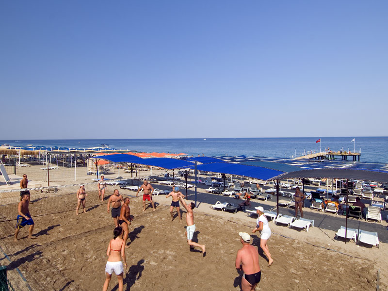 Sailor's Beach Club  
