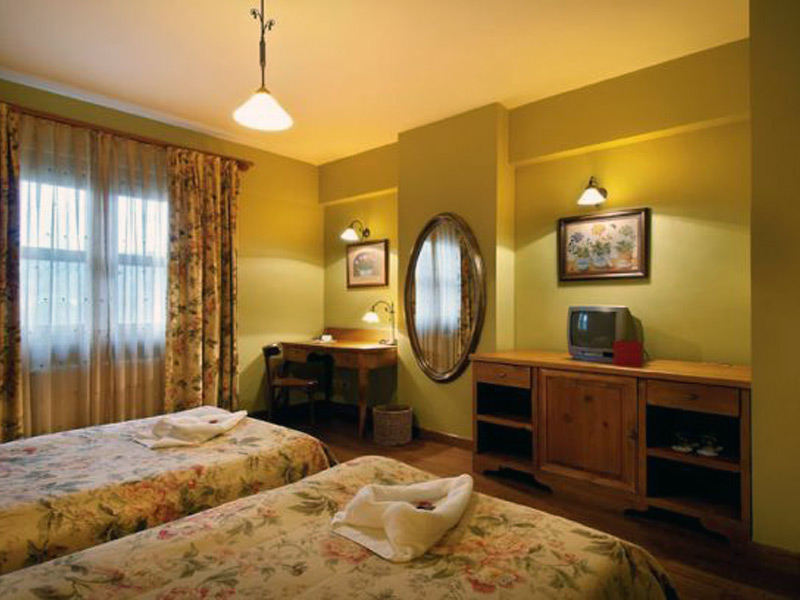 Saklıköy Country Hotel & Club  