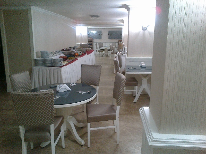Saros Hotel  