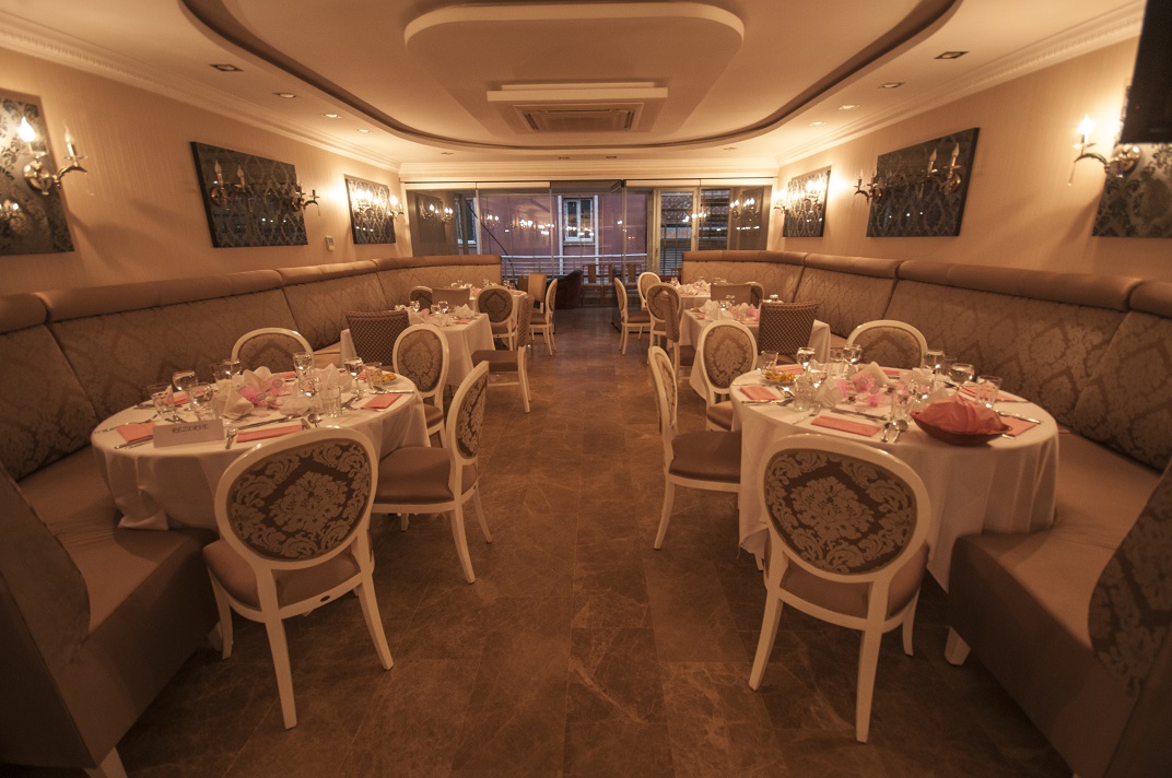 Saros Hotel  