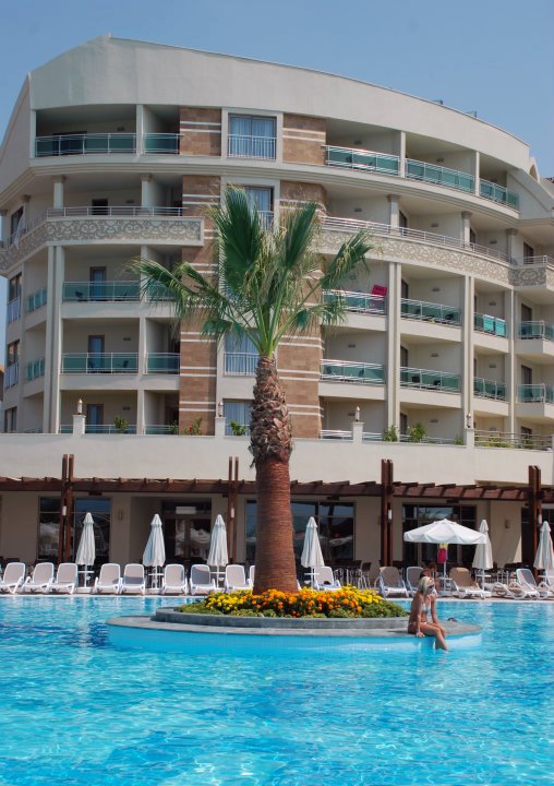 Seamelia Beach Resort Hotel&Spa  