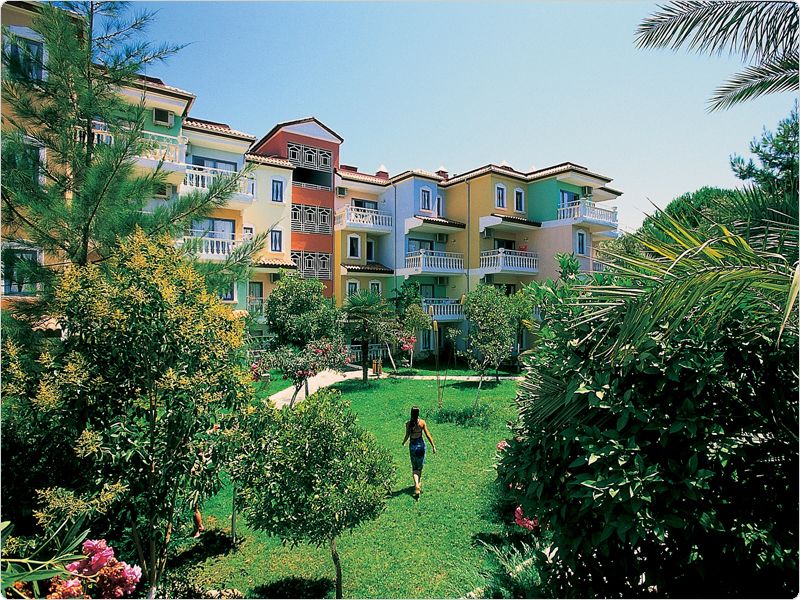Sentido Marina Suites  
