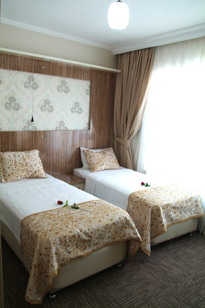 Şereflikoçhisar Yıldırım Hotel  