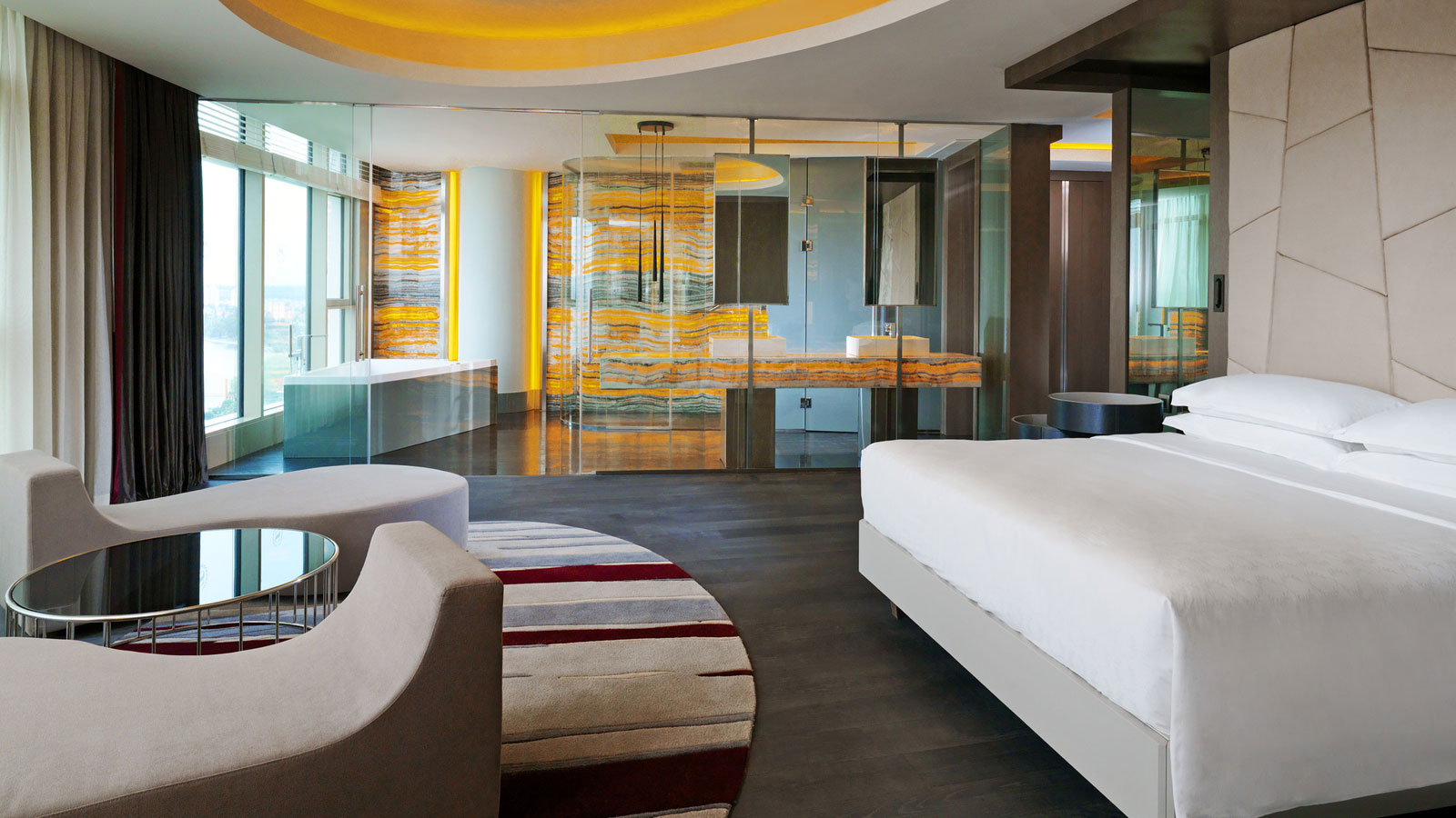 Sheraton Grand Adana  Hotel / Presidential Suite Yatak Odası