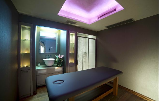 Taba Luxury Suites  