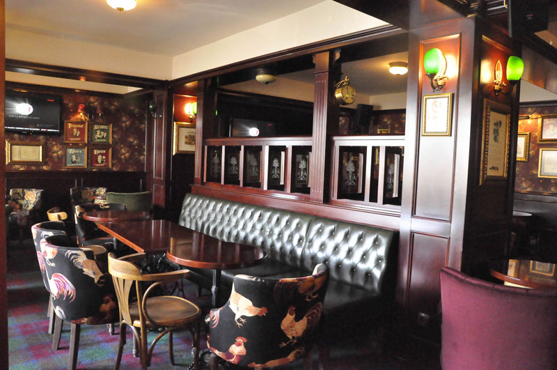 Tamara Business Hotel / The Norht Shield Bar..,