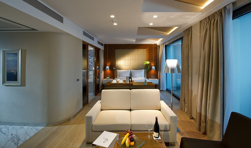 The Grand Tarabya Otel / boğaz manzaralı junior oda