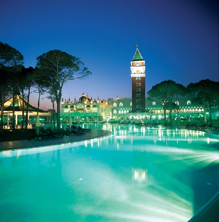 Venezia Palace Deluxe Resort Hotel  