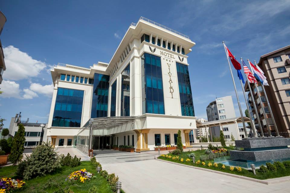 Vivaldi Ce Gold Hotel  
