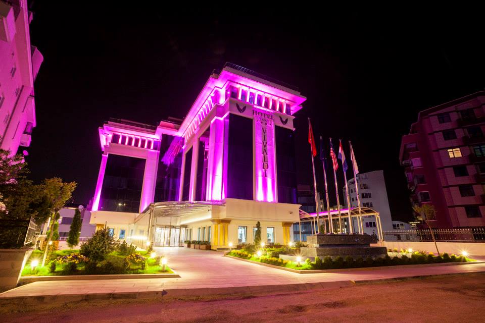 Vivaldi Ce Gold Hotel  
