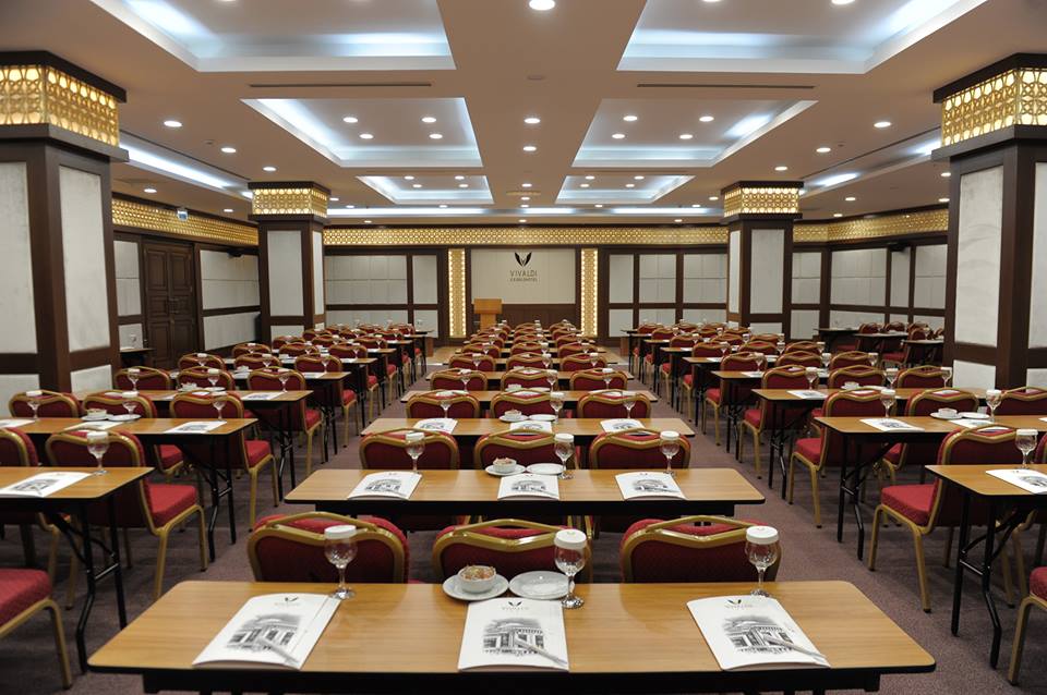 Vivaldi Ce Gold Hotel  